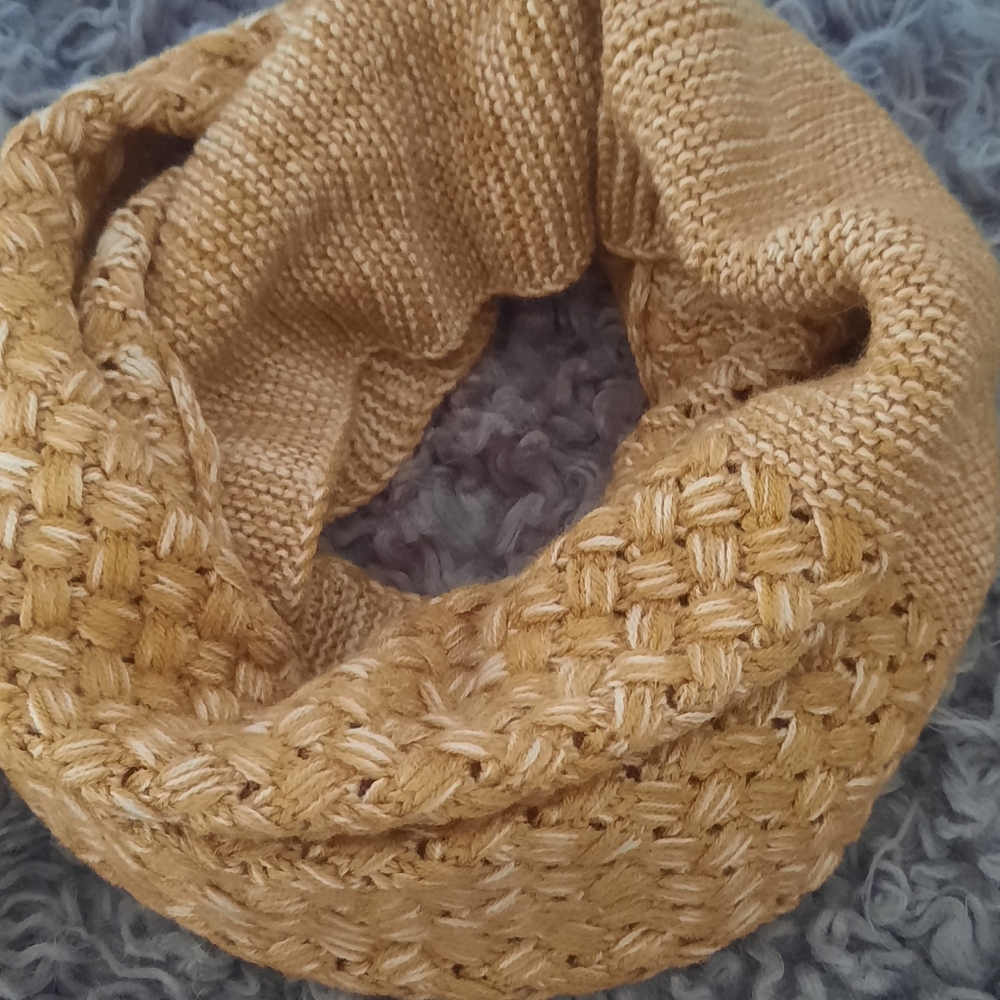 BearPaw Knit Infinity Scarf